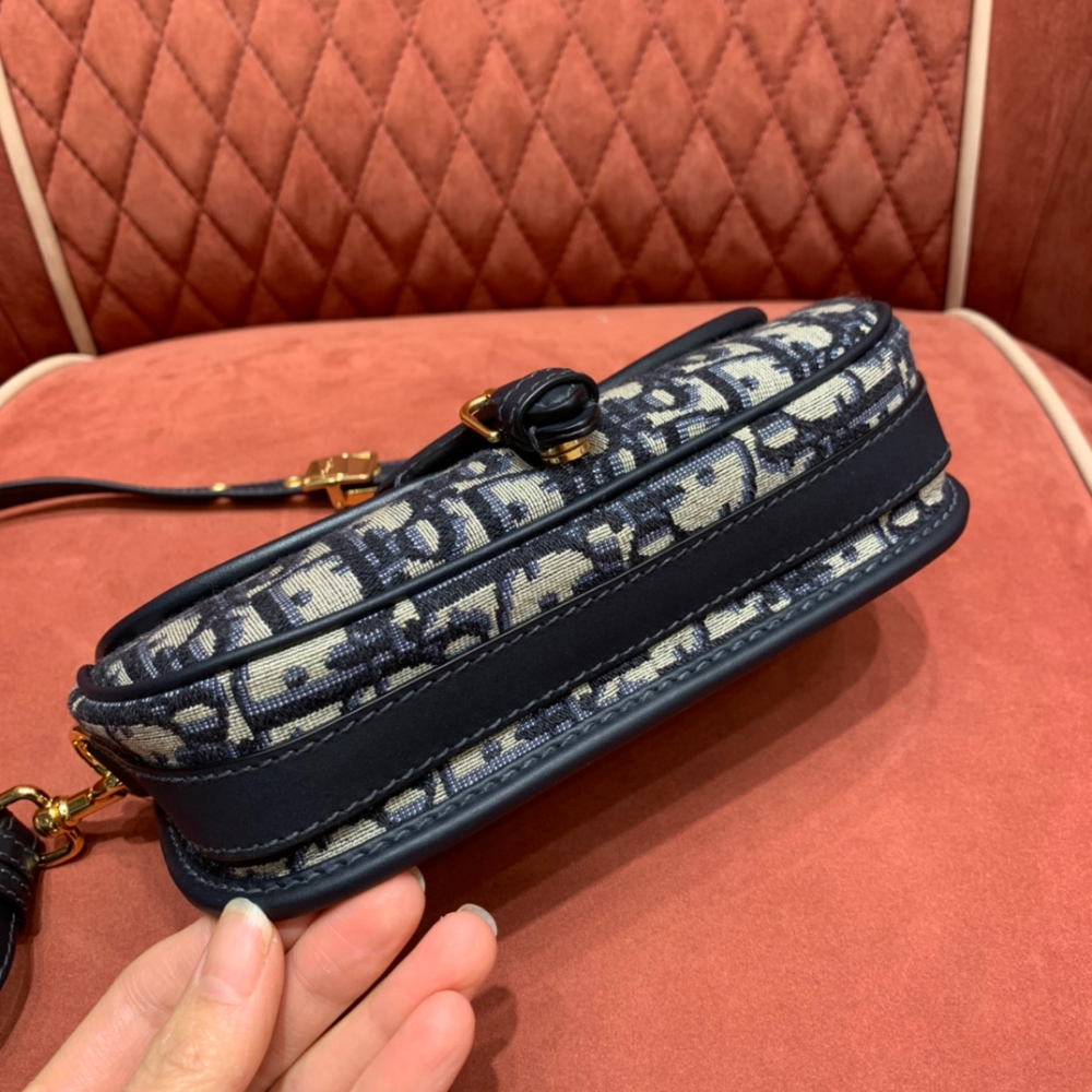 1744213650753.png
