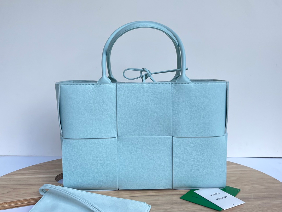 1745897662963.png