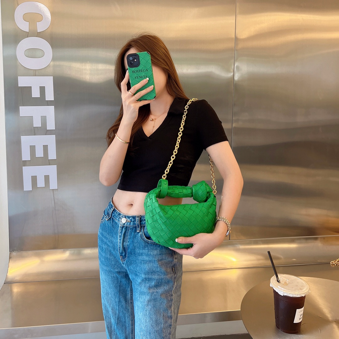 1745900355867.png